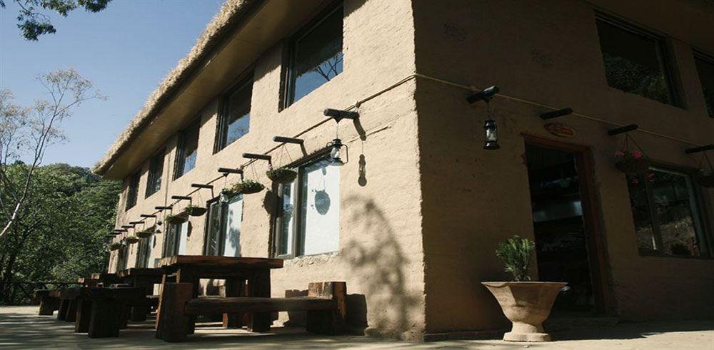 Aamod Resort Shimla Dış mekan fotoğraf