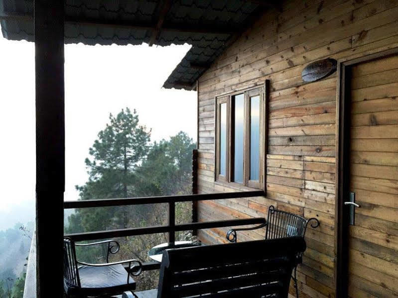 Aamod Resort Shimla Dış mekan fotoğraf